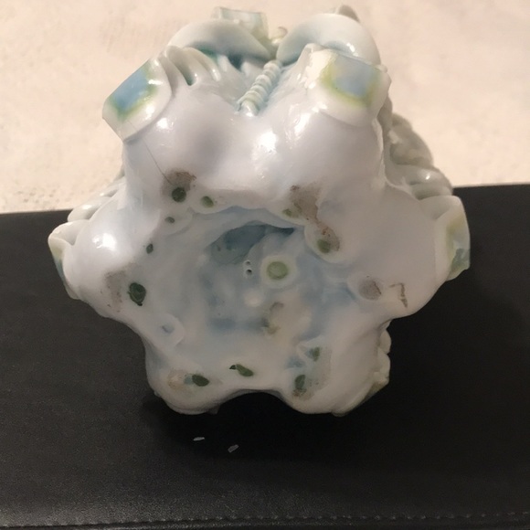 Over 8” tall deco candle - Picture 5 of 6